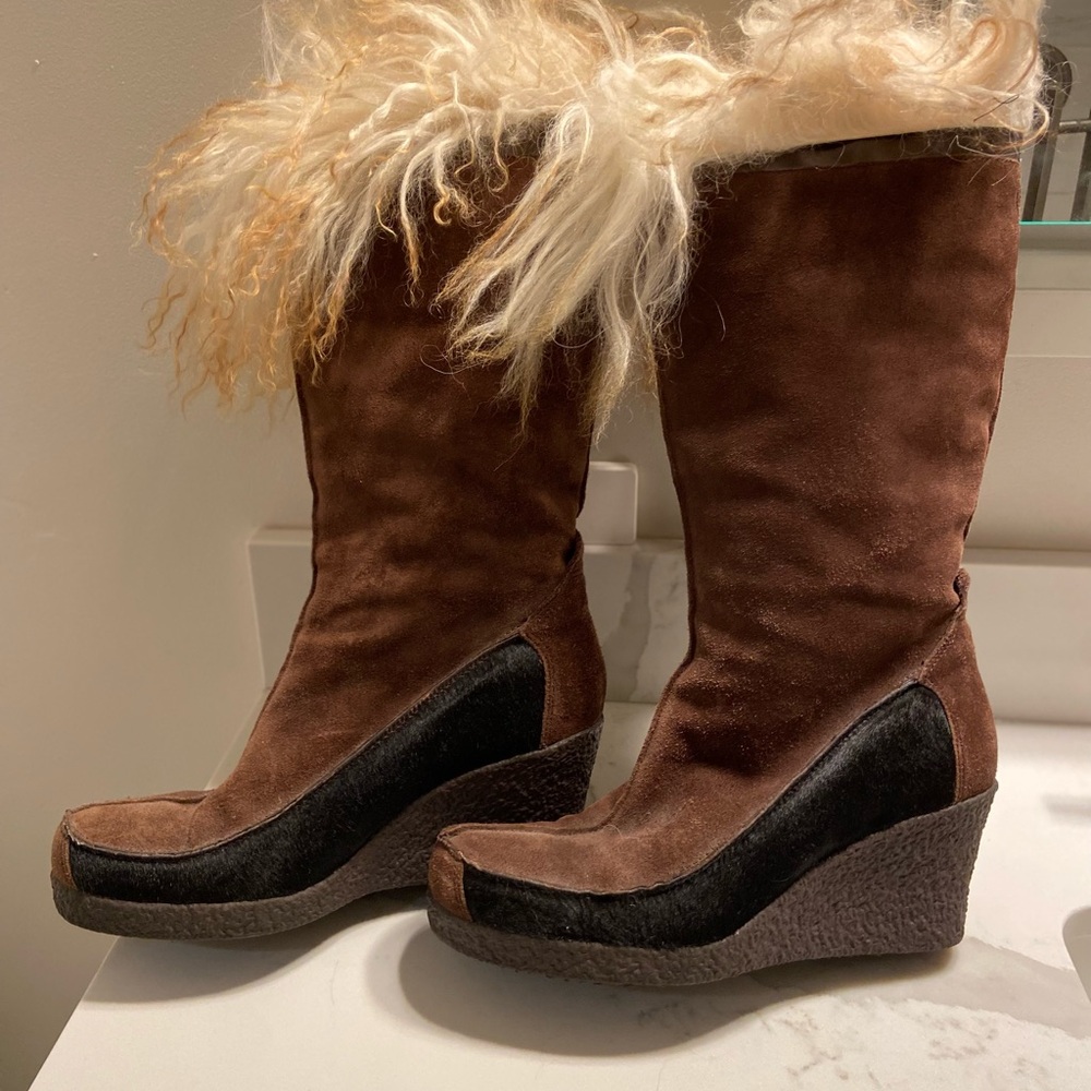 Calvin Klein Ranger wedge black n brown Fur-Trimmed suede Boots